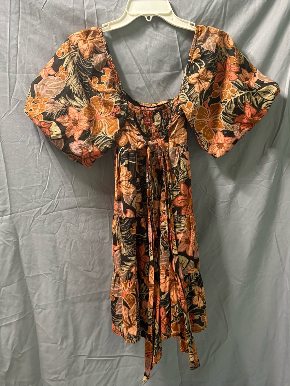 Olivaceous Black Fall Floral Puff-Sleeve Tie Waist Tiered Babydoll Mini Dress - Picture 10 of 12